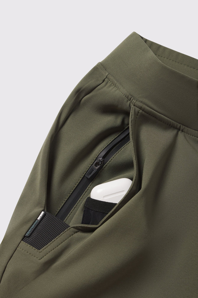 Adapt Jogger - Image 24